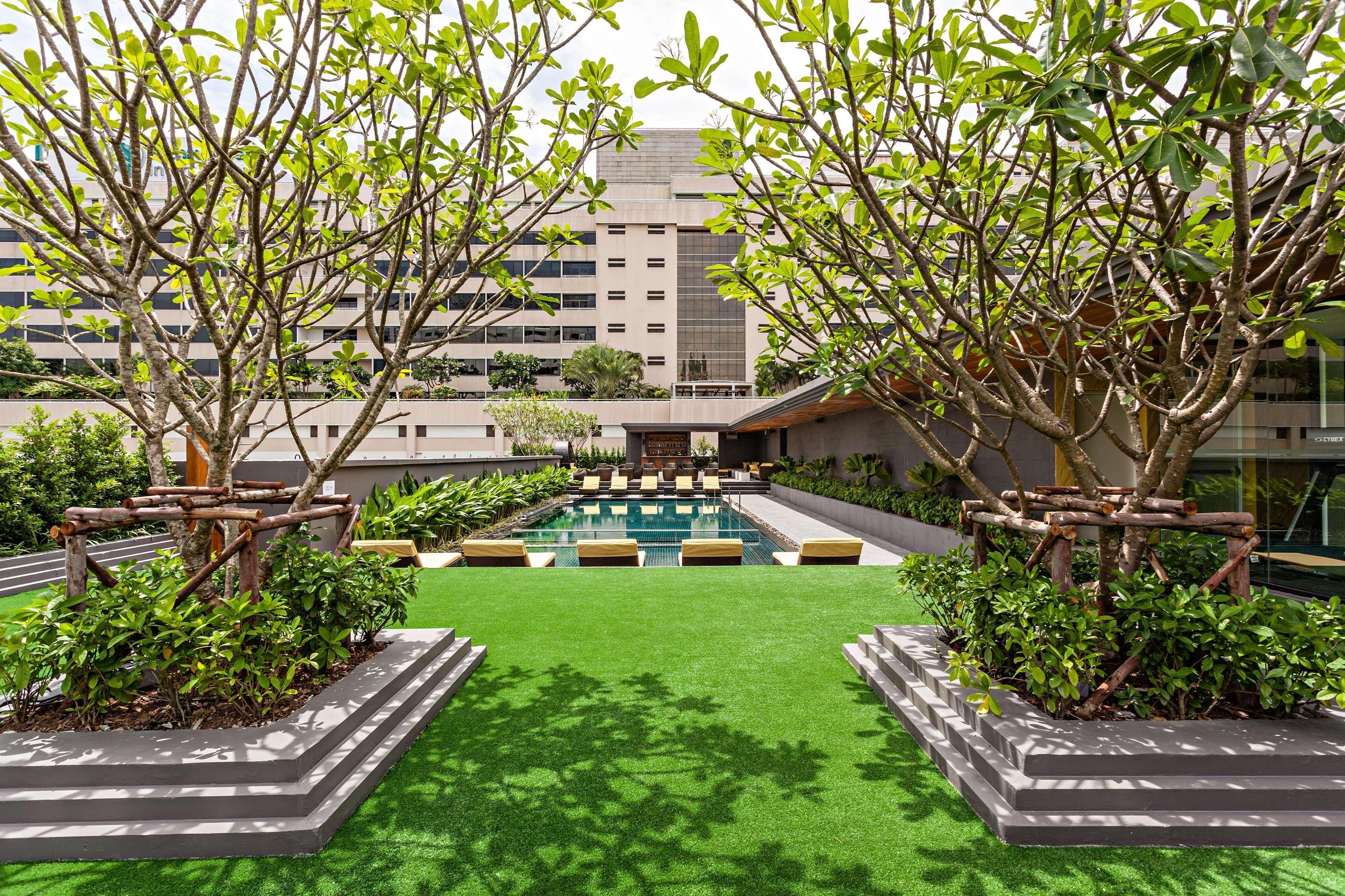 Hyatt Place Bangkok Sukhumvit 1 Exterior foto