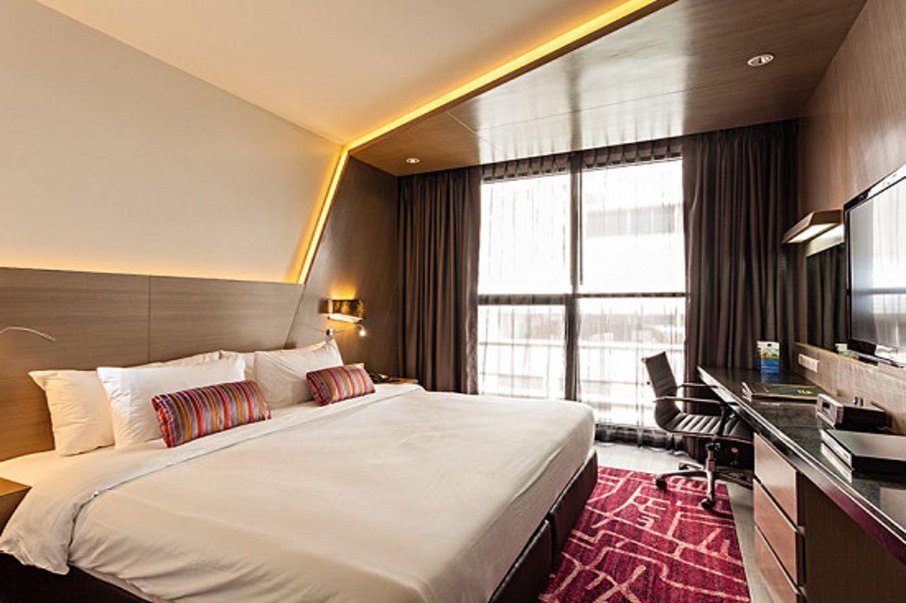 Hyatt Place Bangkok Sukhumvit 1 Exterior foto