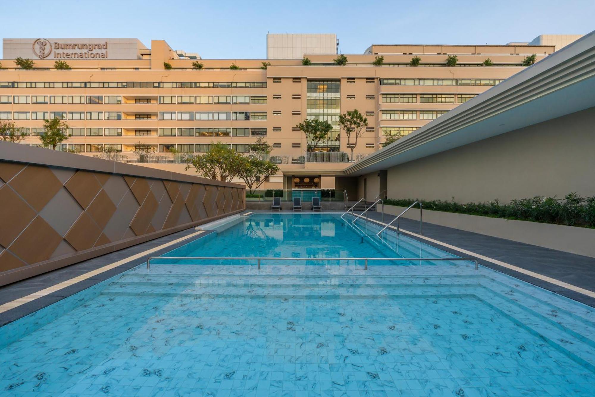 Hyatt Place Bangkok Sukhumvit 1 Exterior foto