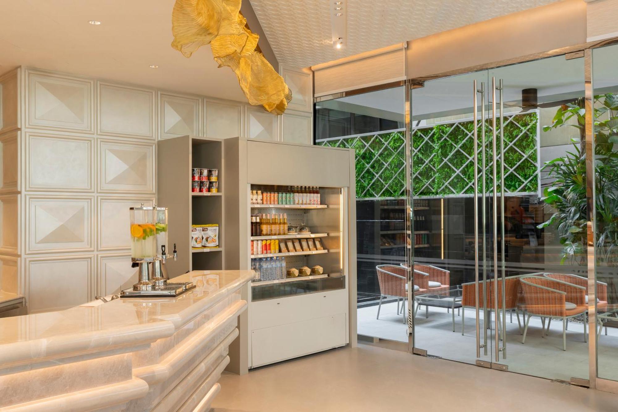 Hyatt Place Bangkok Sukhumvit 1 Exterior foto