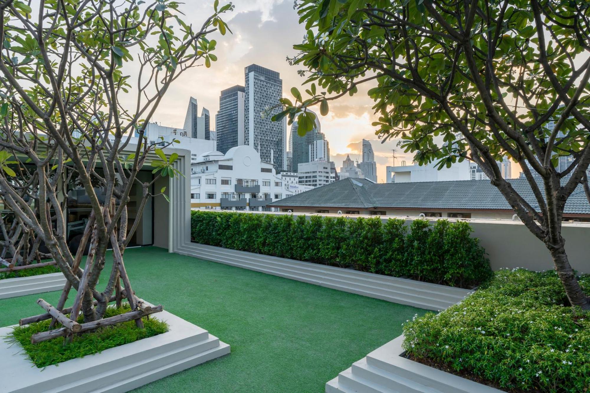 Hyatt Place Bangkok Sukhumvit 1 Exterior foto